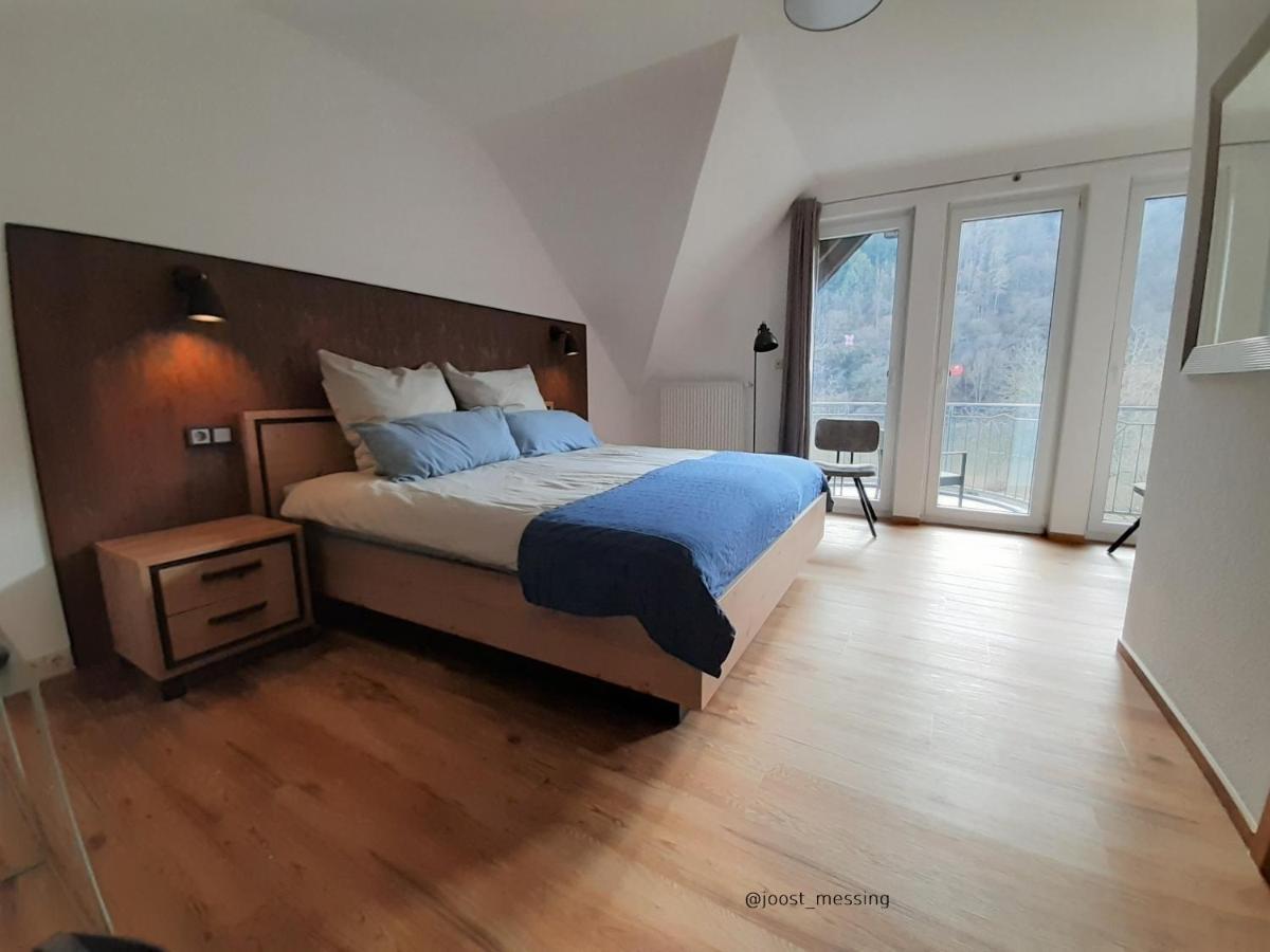 Haus Moselliebe B&B Ediger-Eller Extérieur photo